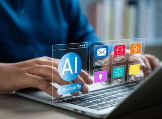 Neuling im Kryptobereich erlernt die Basics des automatisierten AI Tradings